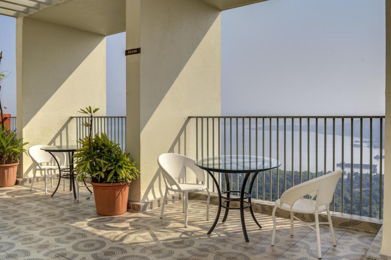 Apartmán Luxe 2Bhk 10Min From Goi Airport With Pool Access Dabolim Exteriér fotografie